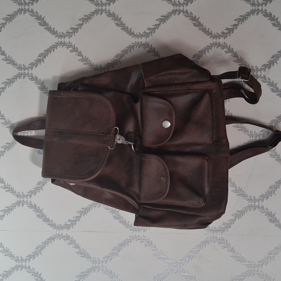 Handbags - Backpack.